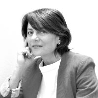 Rosita Puga Profesora, experta en contextos de vulnerabilidad social.